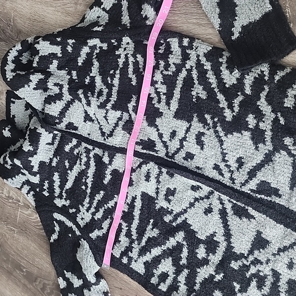 NEW! prAna Alberta Reversible Knit Sweater Gray & Black XS - Picture 9 of 13